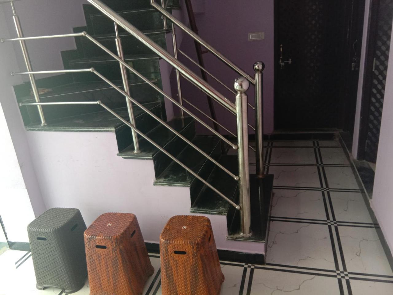 Shanti Guest House 우자인 외부 사진