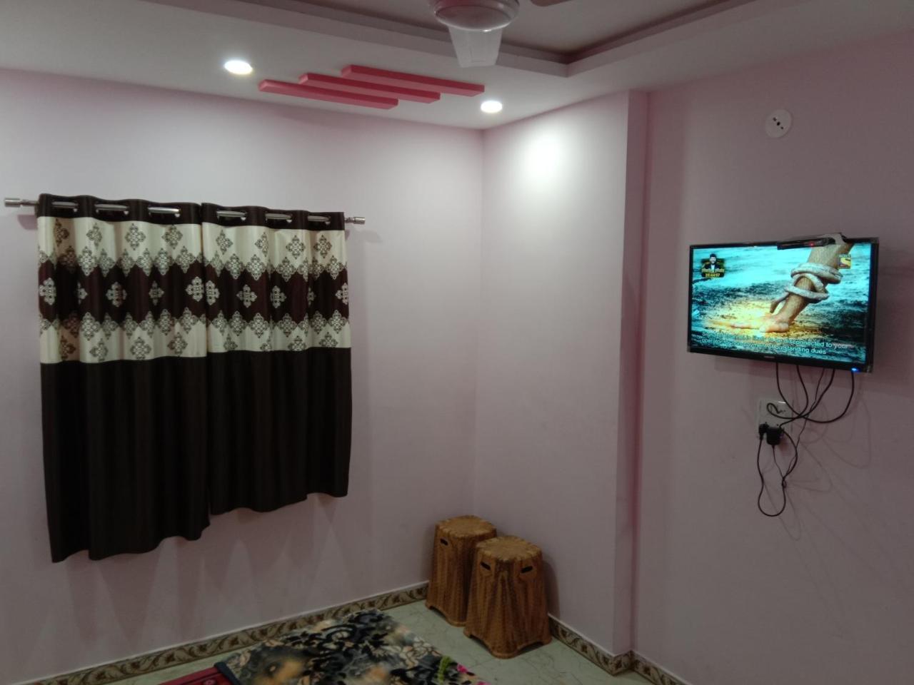 Shanti Guest House 우자인 외부 사진